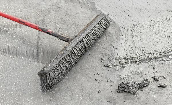 How to Resurface Concrete Driveways to Make them Last Longer