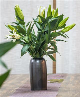 Lily Bouquet In Glass Vase